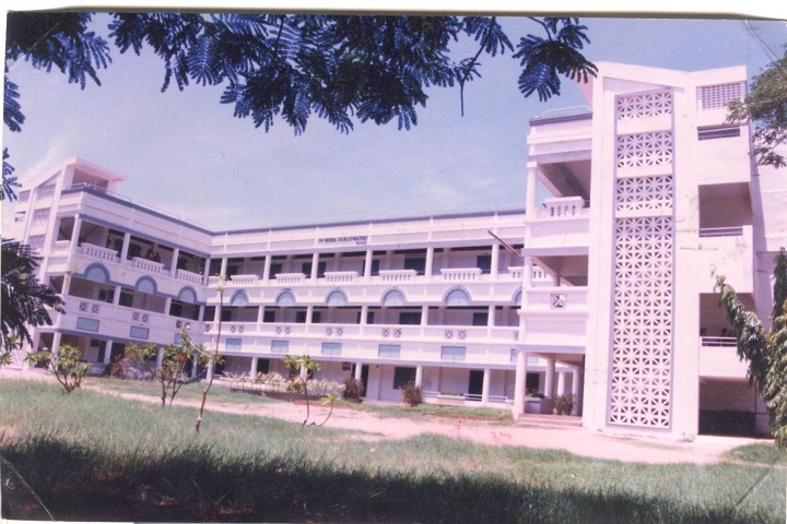 https://cache.careers360.mobi/media/colleges/social-media/media-gallery/7528/2018/10/13/College Building Of Seethalakshmi College_Campus-View_1.jpg